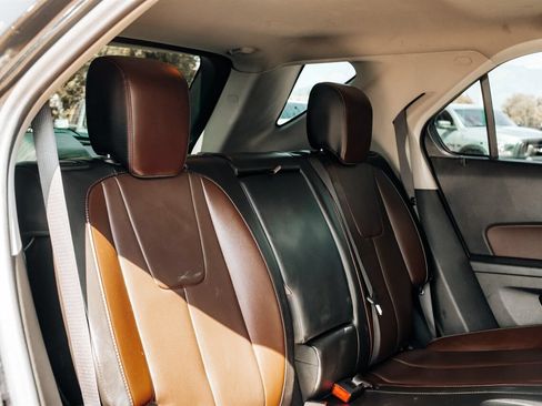 Used 2015 Chevrolet Equinox LT w/ Chrome Appearance Package FWD image 45
