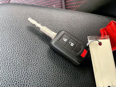 Used 2019 Mitsubishi Outlander Sport LE image 32