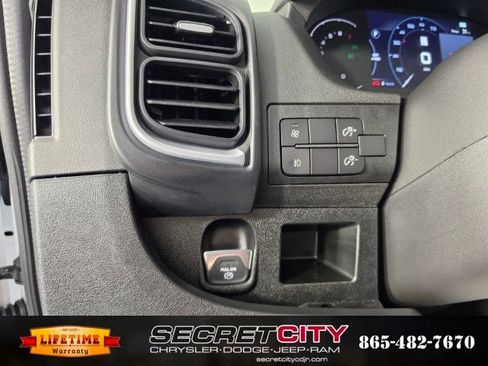 New 2027 RAM ProMaster 2500 w/ Quick Order Package 22G SLT FWD image 15