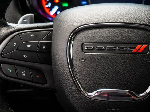 Used 2023 Dodge Durango R/T w/ Tow 'N Go Package AWD/4WD image 19