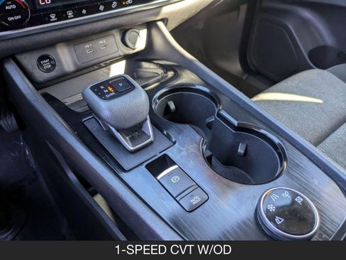 Certified 2025 Nissan Rogue SV image 16