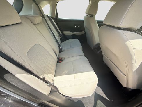 Used 2024 Honda HR-V LX image 27