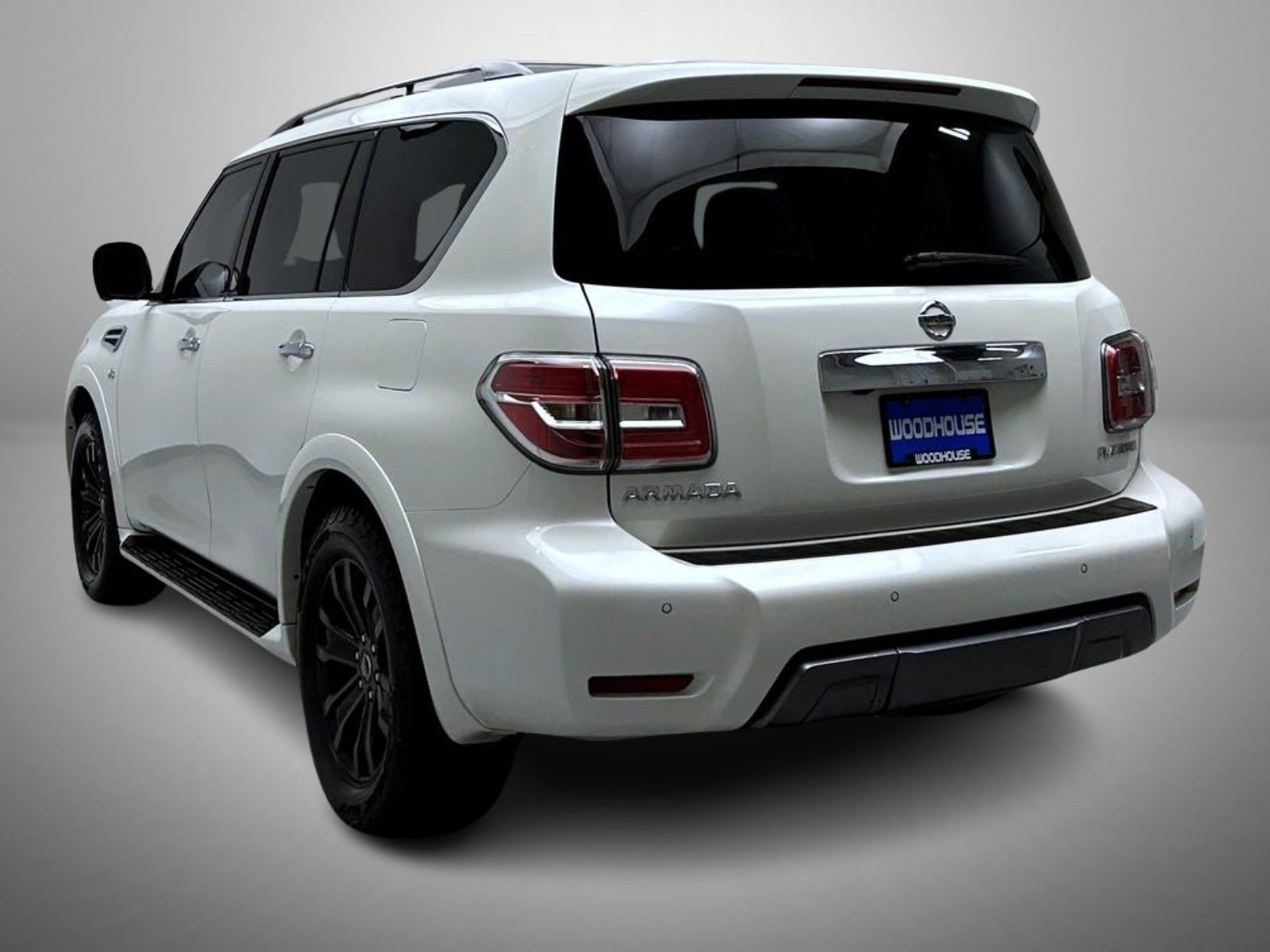 Used 2019 Nissan Armada Platinum w/ Captain's Chairs Package AWD/4WD image 7