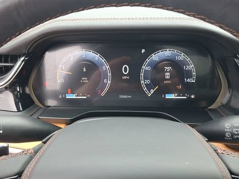 Used 2024 Jeep Grand Cherokee L Summit AWD/4WD image 21