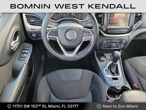 Used 2016 Jeep Cherokee Latitude w/ Trailer Tow Group image 14