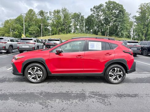 Certified 2024 Subaru Crosstrek 2.0i Premium w/ Crosstrek Mirror Package AWD/4WD image 4