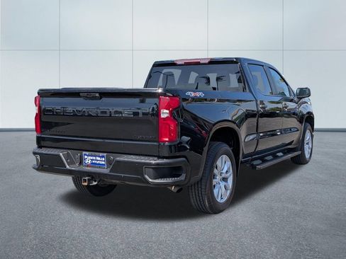 Used 2021 Chevrolet Silverado 1500 Custom w/ LPO, Dark Essentials Package AWD/4WD image 6