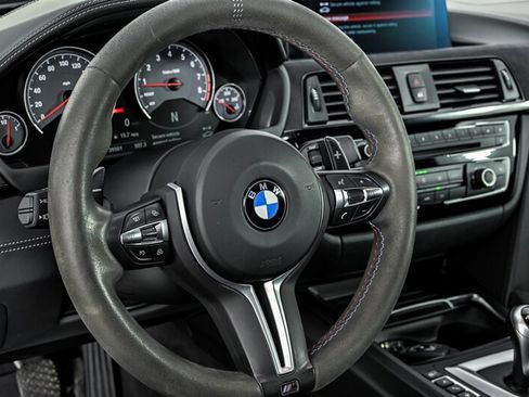 Used 2020 BMW M4 CS w/ Executive Package RWD image 17