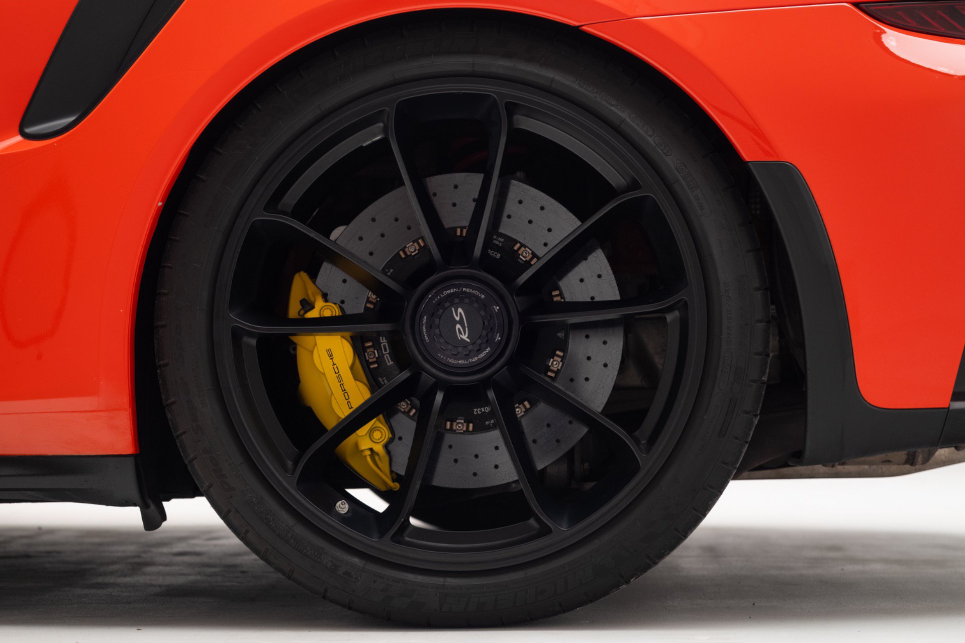 Used 2016 Porsche 911 GT3 RS RWD image 11