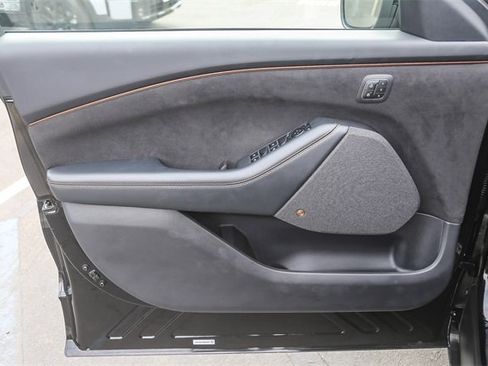 Used 2022 Ford Mustang Mach-E GT image 21