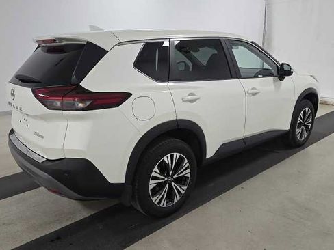 Used 2023 Nissan Rogue SV AWD/4WD image 3