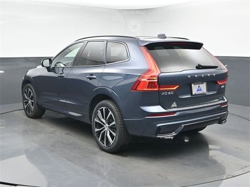 Used 2023 Volvo XC60 B5 Ultimate w/ Protection Package Premier image 6