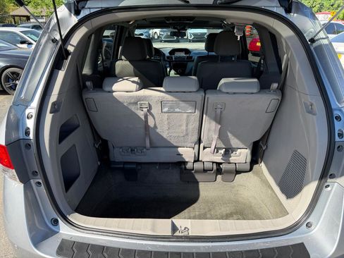 Used 2016 Honda Odyssey Touring Elite image 16