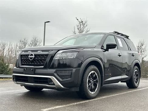 Used 2024 Nissan Pathfinder Rock Creek image 18