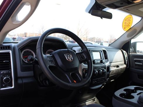 Used 2020 RAM 1500 Classic SLT AWD/4WD image 15