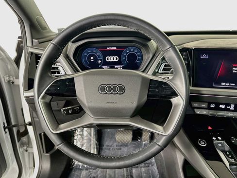 Certified 2023 Audi Q4 e-tron Premium Plus AWD/4WD image 11