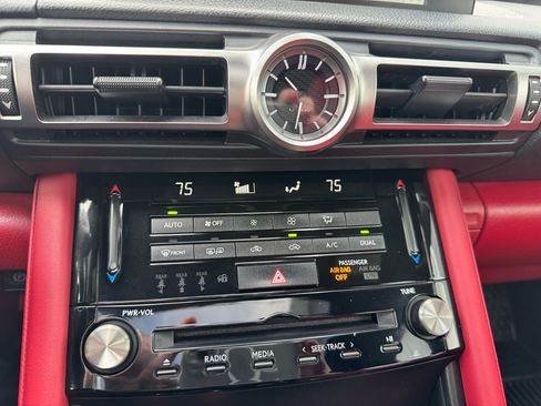 Used 2022 Lexus IS 350 F Sport image 17