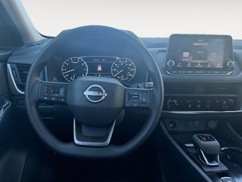 New 2026 Nissan Rogue S image 12