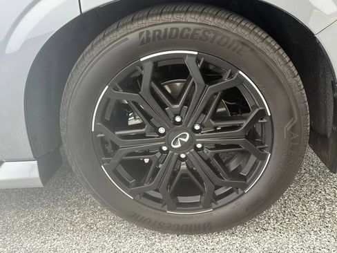 New 2026 INFINITI QX80 4WD w/ Sport Exterior Package image 27