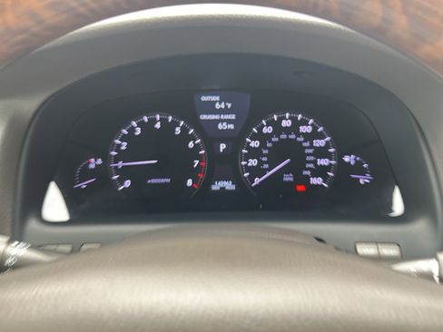 Used 2011 Lexus LS 460 w/ Comfort Pkg image 14