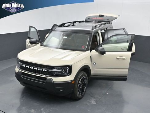 New 2025 Ford Bronco Sport Outer Banks w/ Outer Banks Tech Package+ image 18