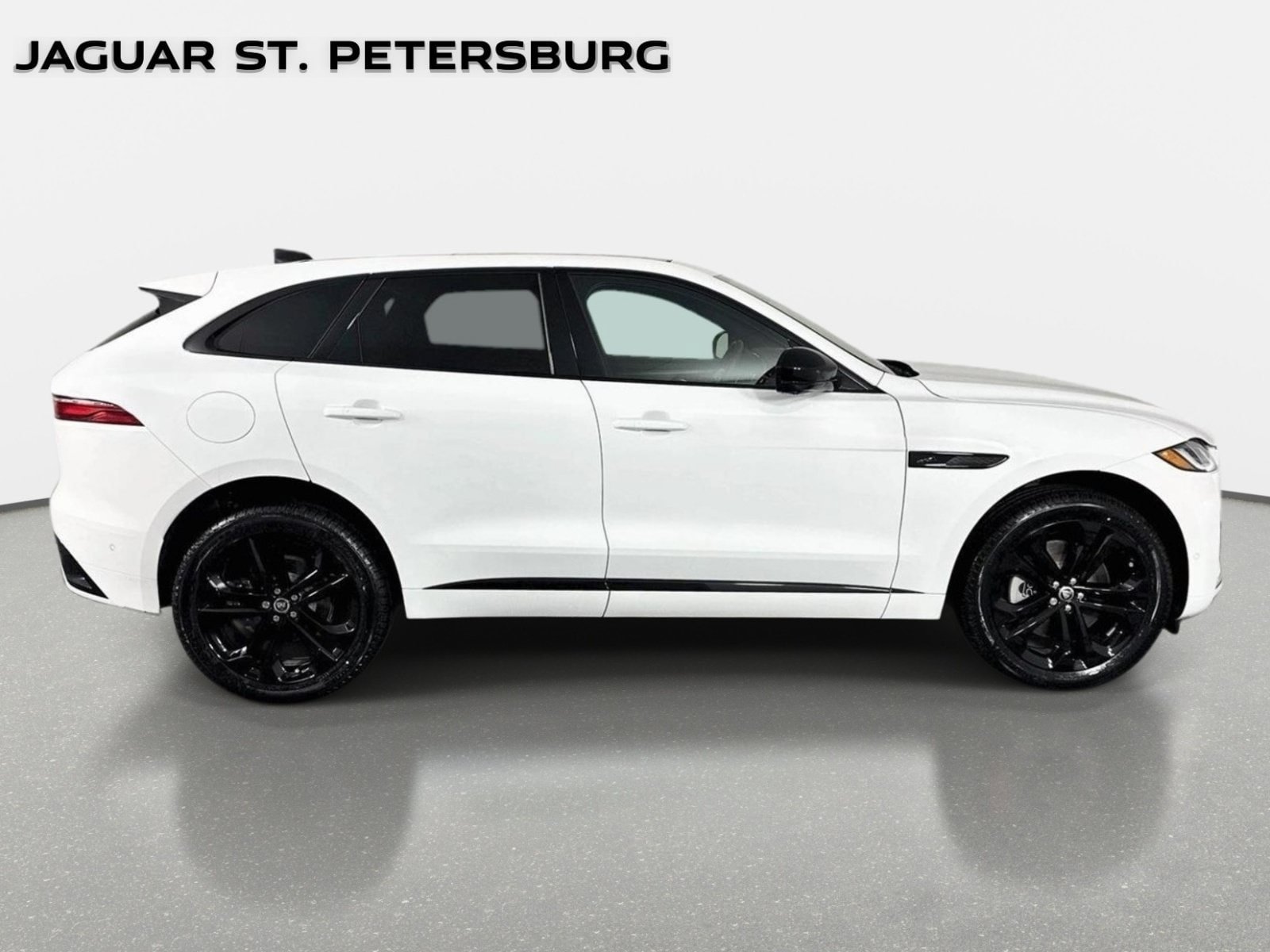 New 2026 Jaguar F-PACE R-Dynamic S AWD/4WD image 4