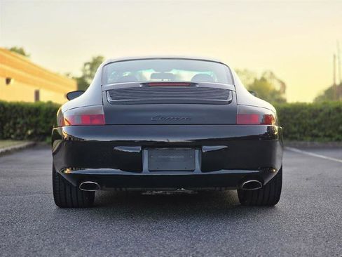Used 2002 Porsche 911 GT3 RS image 8