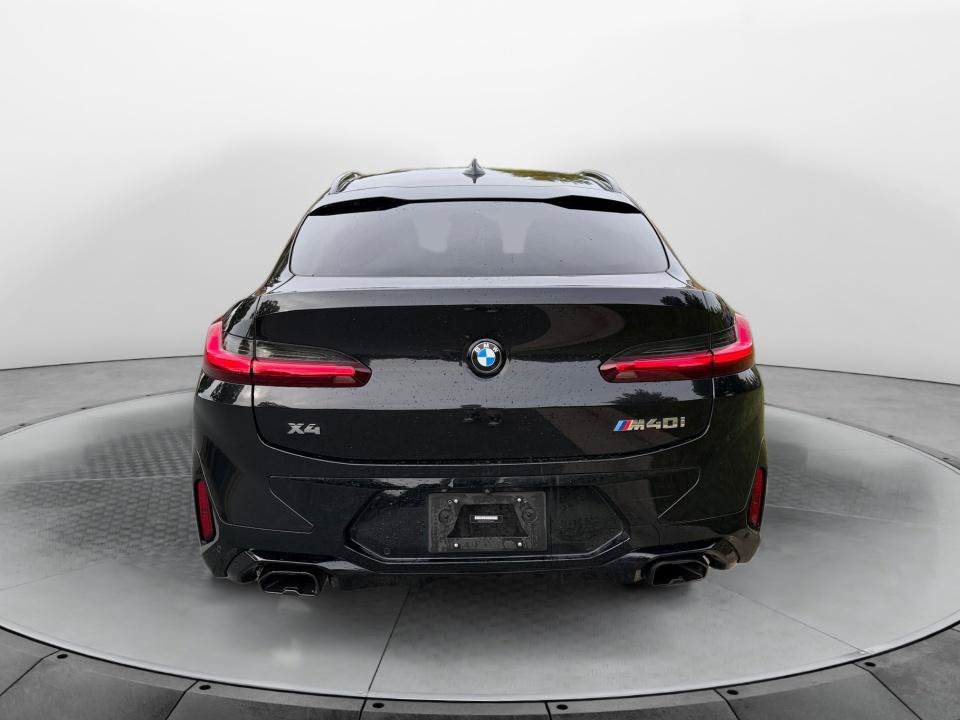 Used 2023 BMW X4 M40i AWD/4WD image 14