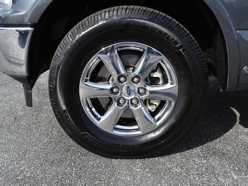 Used 2019 Ford F150 Lariat w/ Equipment Group 502A Luxury AWD/4WD image 33