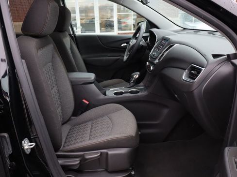 Used 2024 Chevrolet Equinox LT image 43