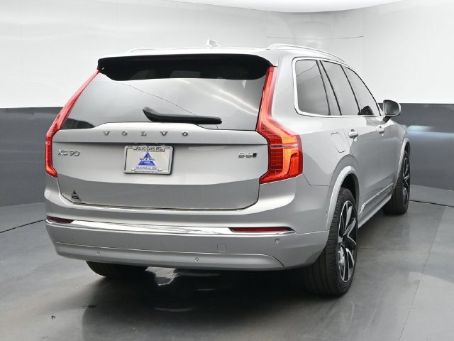 Used 2024 Volvo XC90 B6 Plus w/ Protection Package Premier AWD/4WD image 8