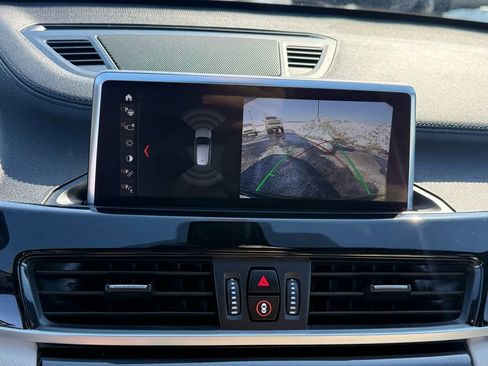 Used 2020 BMW X1 xDrive28i w/ Premium Package image 16