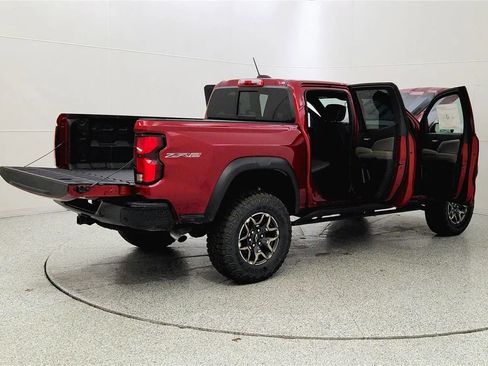 New 2026 Chevrolet Colorado ZR2 AWD/4WD image 12