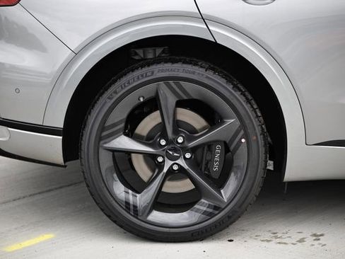 New 2026 Genesis GV70 2.5T Sport Prestige image 6