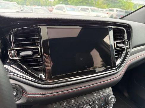 Used 2026 Dodge Durango GT AWD/4WD image 14