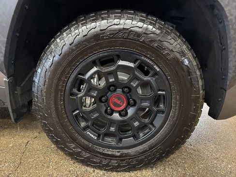 Used 2024 Toyota Sequoia TRD Pro AWD/4WD image 9