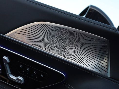 Used 2022 Mercedes-Benz SL 63 AMG 4MATIC image 35