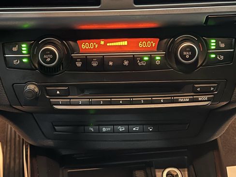 Used 2013 BMW X5 xDrive50i image 30