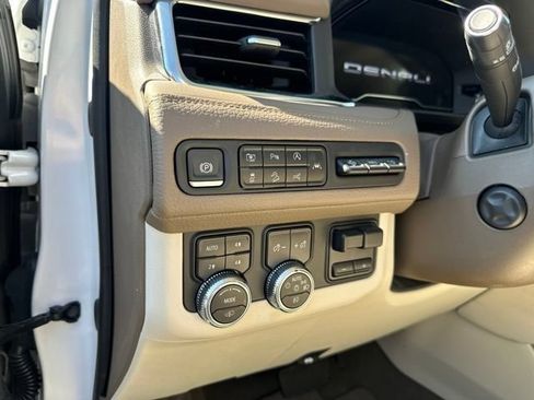 Certified 2024 GMC Yukon Denali w/ Advanced Technology Package AWD/4WD image 32
