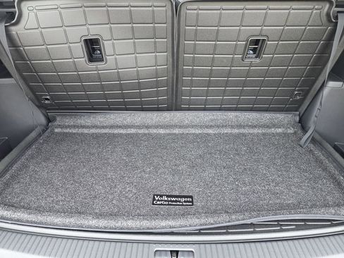 New 2026 Volkswagen Atlas SE FWD image 48