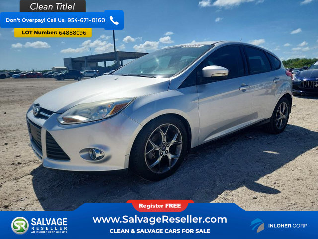 Used 2014 Ford Focus SE w/ Equipment Group 201A FWD image 1