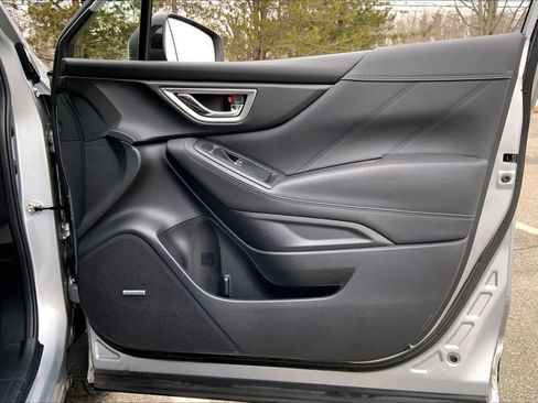 Used 2020 Subaru Forester Limited image 23