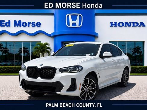 Used 2022 BMW X4 xDrive30i w/ M Sport Package 2 AWD/4WD image 1