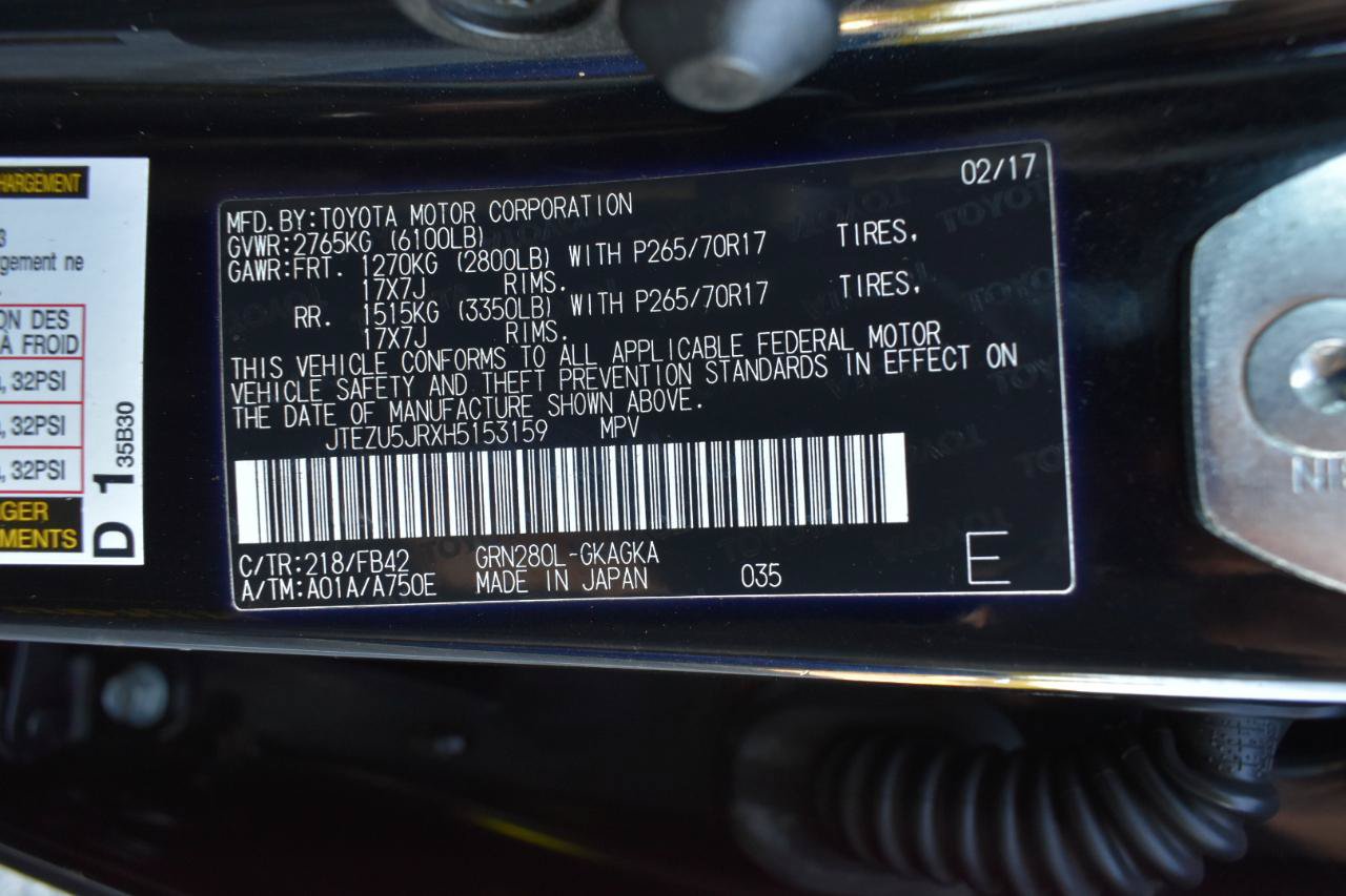 Used 2017 Toyota 4Runner SR5 RWD image 47