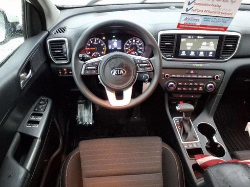 Used 2021 Kia Sportage LX w/ LX AWD Popular Package image 10
