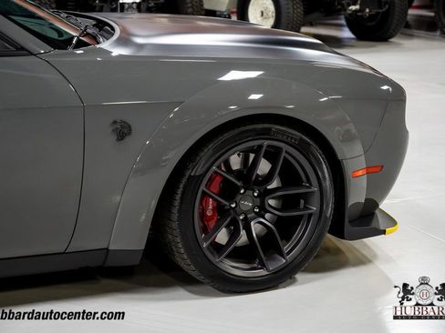 Used 2019 Dodge Challenger SRT Hellcat Redeye image 33