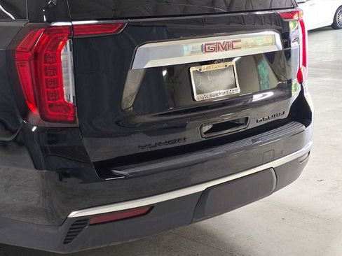 Used 2024 GMC Yukon Denali w/ Advanced Technology Package AWD/4WD image 13