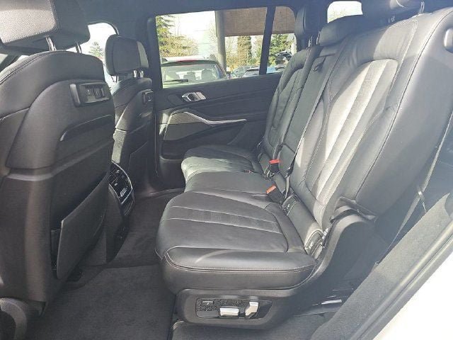 Used 2020 BMW X7 M50i AWD/4WD image 10