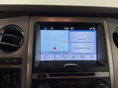 Used 2017 Ford Expedition Limited w/ Equipment Group 301A AWD/4WD image 19