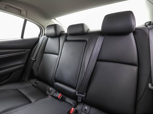 Used 2019 MAZDA MAZDA3 Sedan FWD image 22